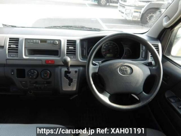Used 2004 AT toyota hiace-van KDH205K Image[17]