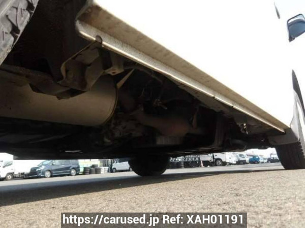 Used 2004 AT toyota hiace-van KDH205K Image[28]