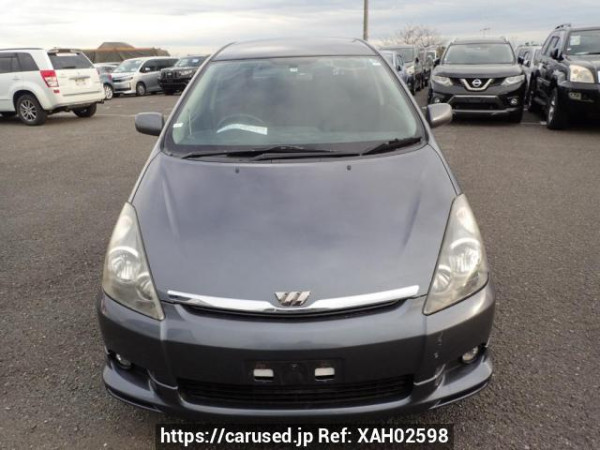 Used 2003 AT toyota wish ZNE14G Image[1]