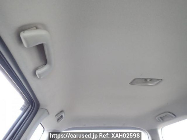 Used 2003 AT toyota wish ZNE14G Image[10]