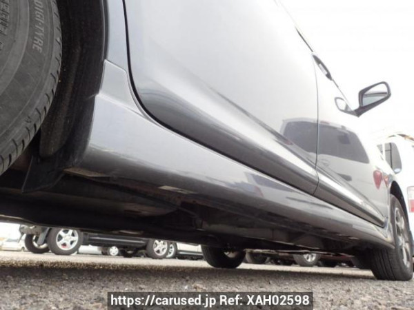 Used 2003 AT toyota wish ZNE14G Image[31]