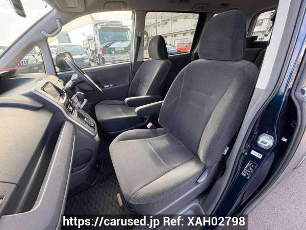 Used 2008 AT toyota noah ZRR75G Image[14]