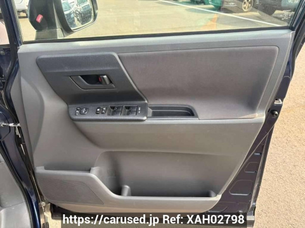 Used 2008 AT toyota noah ZRR75G Image[18]