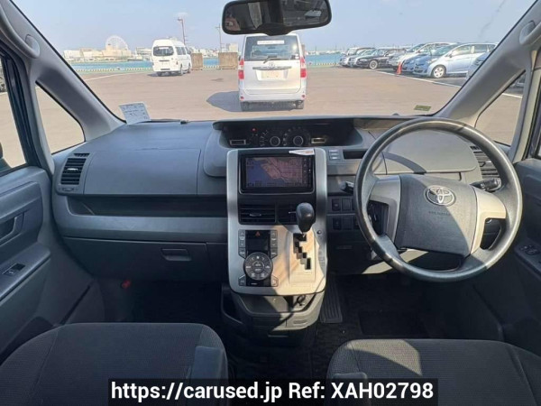 Used 2008 AT toyota noah ZRR75G Image[19]