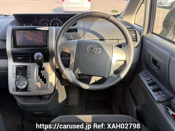 Used 2008 AT toyota noah ZRR75G Image[21]