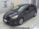 Toyota Prius alpha ZVW40W