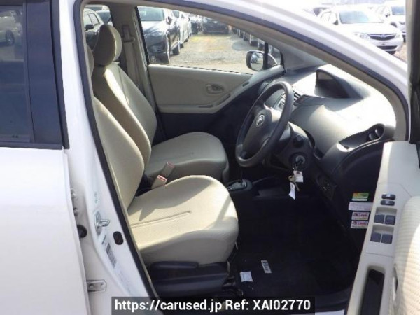 Used 2006 AT toyota vitz SCP90 Image[12]