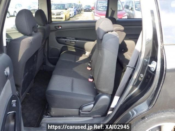 Used 2004 AT toyota wish ZNE10G Image[15]
