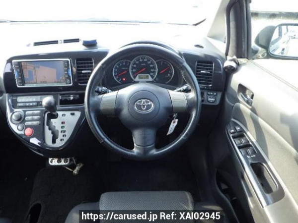 Used 2004 AT toyota wish ZNE10G Image[19]