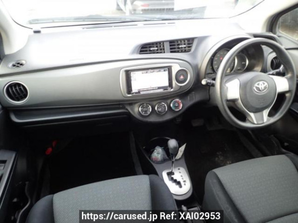 Used 2012 AT toyota vitz KSP130 Image[15]