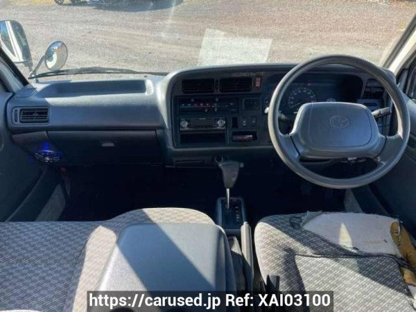Used 2003 AT toyota hiace-van TRH112V Image[16]