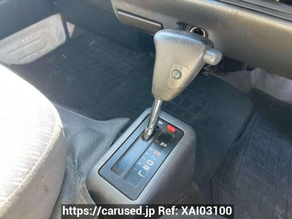 Used 2003 AT toyota hiace-van TRH112V Image[24]