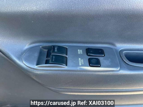 Used 2003 AT toyota hiace-van TRH112V Image[27]