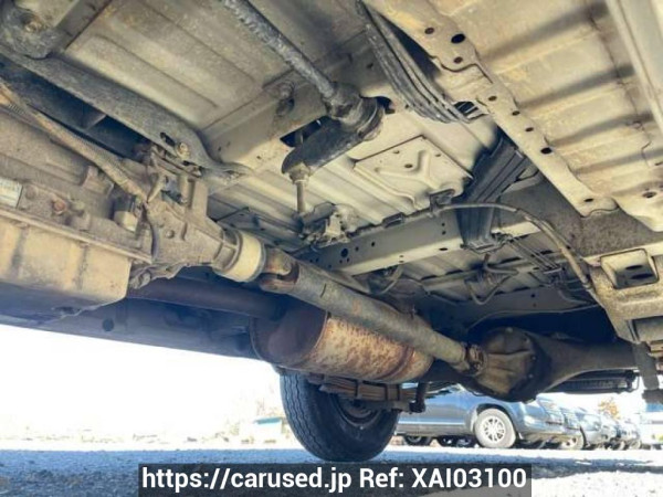 Used 2003 AT toyota hiace-van TRH112V Image[35]