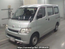 Toyota Liteace Van S402M