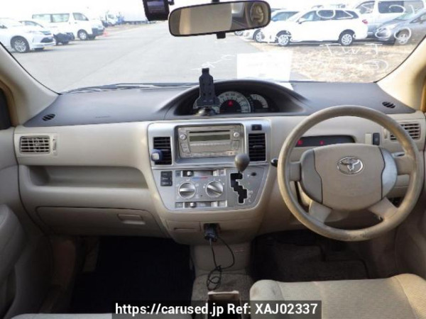 Used 2004 AT toyota raum NCZ20 Image[16]