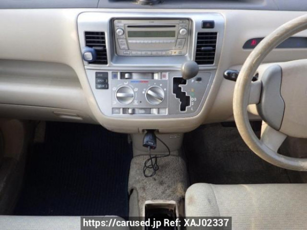 Used 2004 AT toyota raum NCZ20 Image[21]