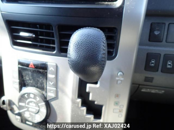 Used 2008 AT toyota voxy ZRR75W Image[23]