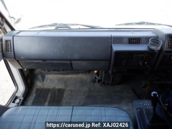 Used 1990 MT isuzu juston NRR12CD Image[18]