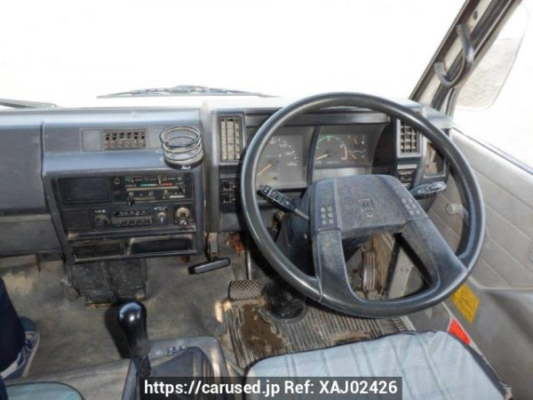 Used 1990 MT isuzu juston NRR12CD Image[20]