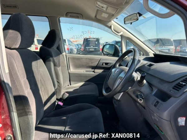 Used 2009 AT toyota voxy ZRR70G Image[12]