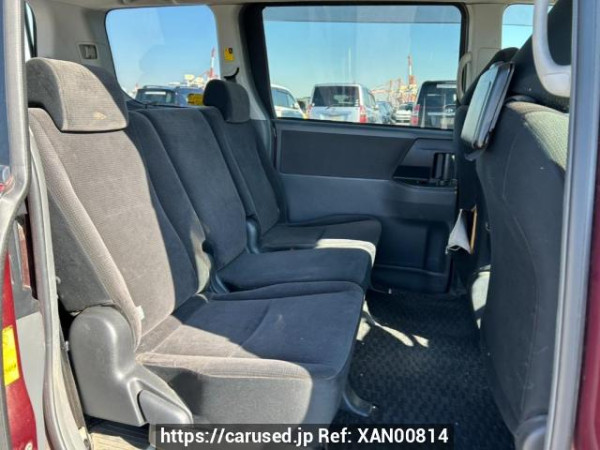 Used 2009 AT toyota voxy ZRR70G Image[14]