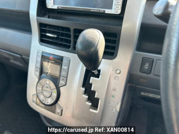 Used 2009 AT toyota voxy ZRR70G Image[24]