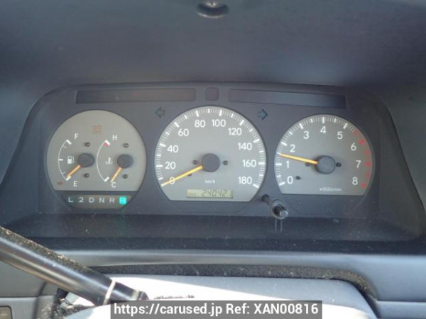 Used 2001 AT toyota granvia VCH38S Image[17]