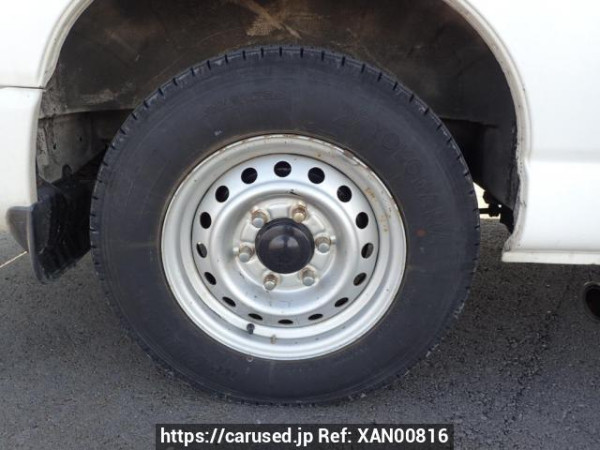 Used 2001 AT toyota granvia VCH38S Image[22]