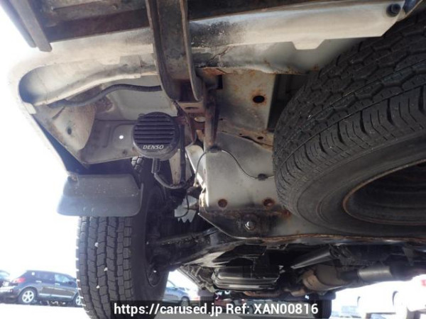 Used 2001 AT toyota granvia VCH38S Image[26]