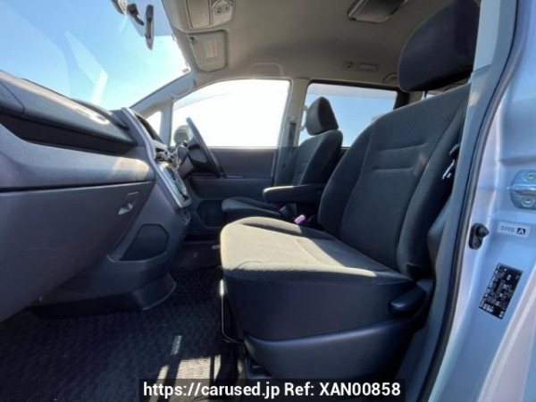 Used 2008 AT toyota noah ZRR70G Image[14]