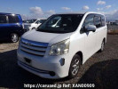 Toyota Noah ZRR70G