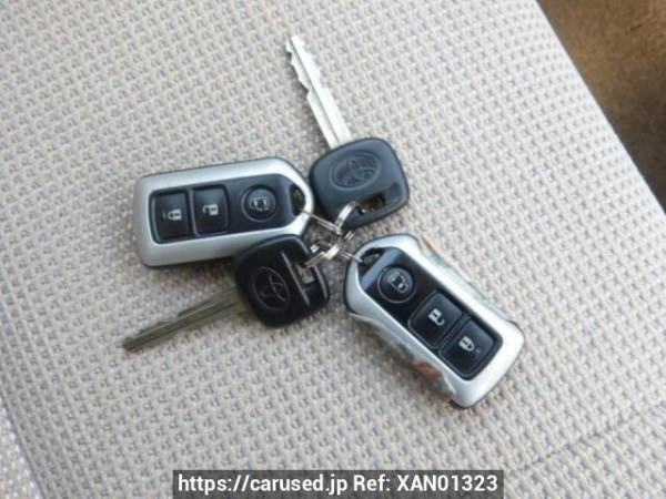Used 2006 AT toyota raum NCZ20 Image[35]