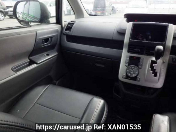 Used 2009 AT toyota noah ZRR70G Image[19]