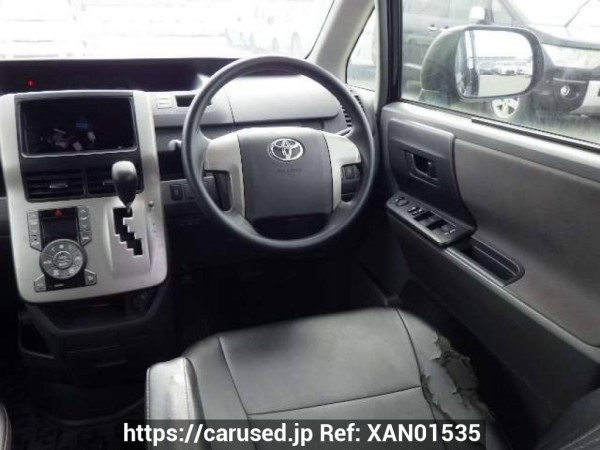 Used 2009 AT toyota noah ZRR70G Image[20]