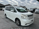 Toyota Noah ZRR70G