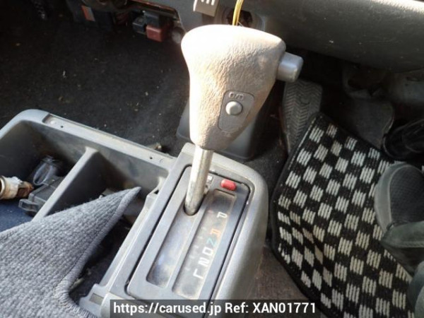 Used 2000 AT toyota hiace-van RZH112V Image[13]