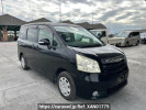 Toyota Noah ZRR70G