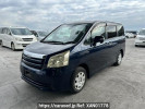 Toyota Noah ZRR70G