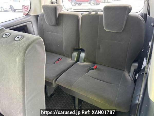 Used 2010 AT toyota voxy ZRR70G Image[17]