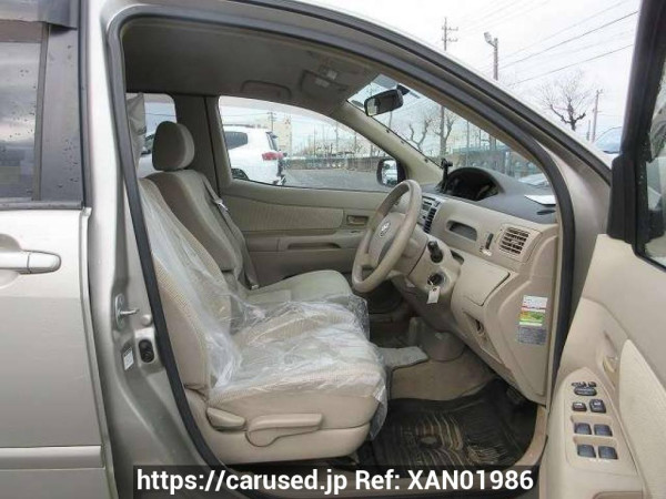 Used 2004 AT toyota raum NCZ20 Image[12]