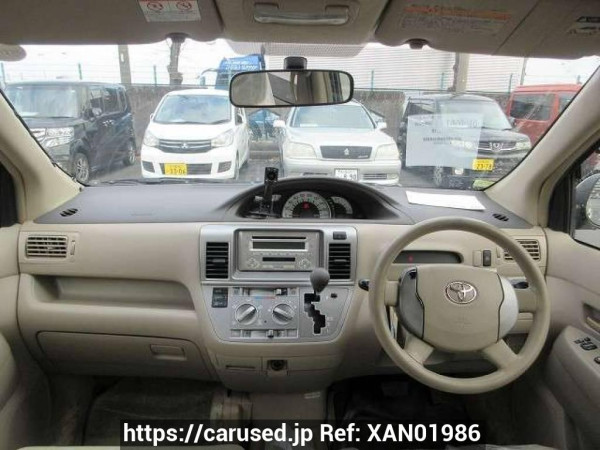 Used 2004 AT toyota raum NCZ20 Image[16]