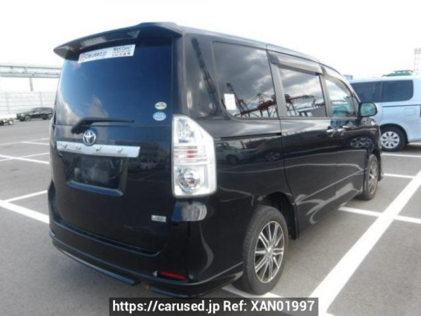 Used 2010 AT toyota voxy ZRR75W Image[5]