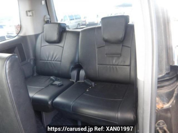 Used 2010 AT toyota voxy ZRR75W Image[17]