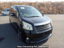 Toyota Noah ZRR70W