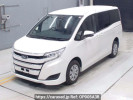 Toyota Noah ZRR85G