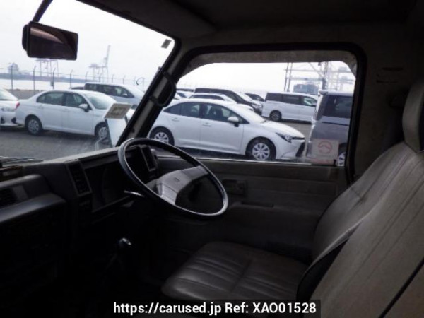 Used 1988 MT isuzu elf-truck NHR55E Image[18]
