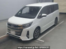 Toyota Noah ZRR80W