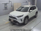 Toyota RAV4 AXAH54