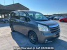 Toyota Noah ZRR75G